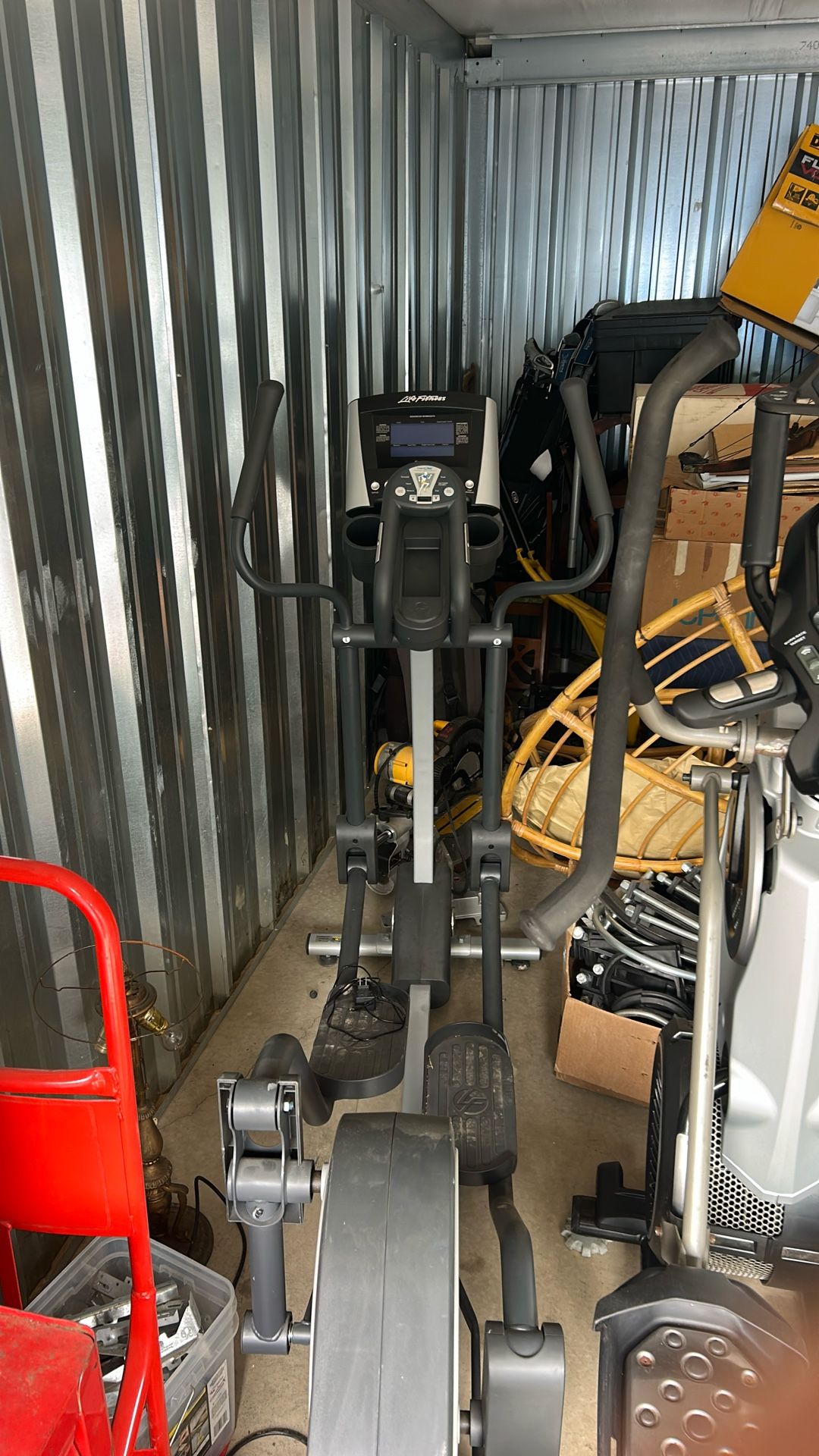 Life Fitness X3 Elliptical Cross Trainer Working And Good Condition