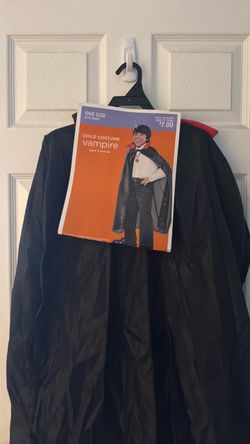 Child, vampire cape