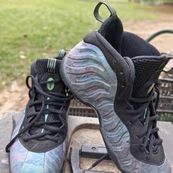 Nike Air Foamposite One "Abalone" (Style Code: 575420-009) Size 7y