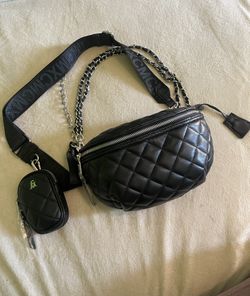 Steve Madden Belt Bag