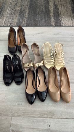 Women’s shoe size 7.5