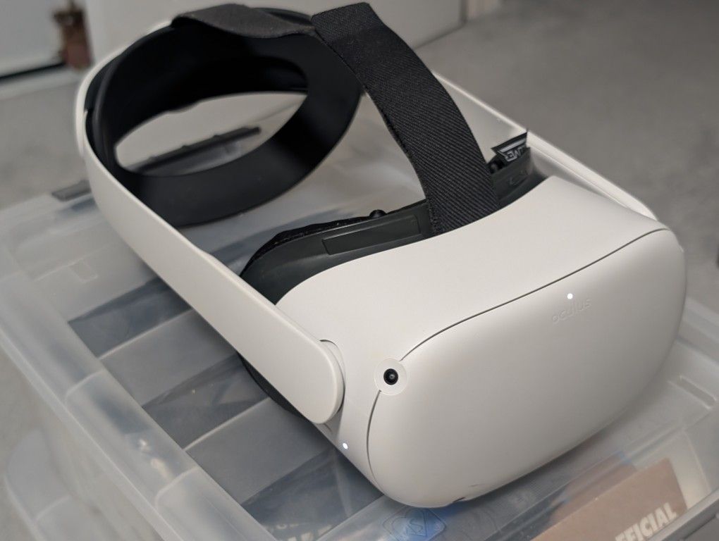 Meta Quest 2 VR Headset Bundle w/ Official Elite Strap & VR Cover