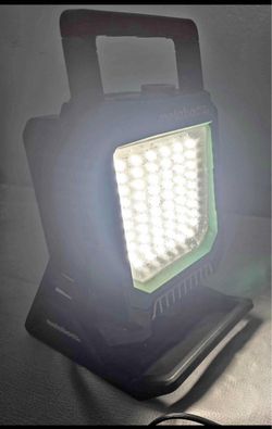 Metabo HPT 18V 4000 Lumenes MultiVolt Work Light and charger and battery