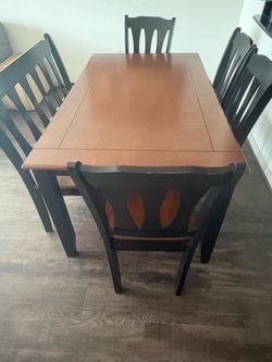 Dinning room table- 6 person