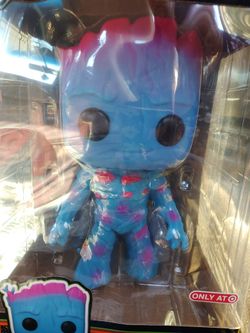 Pop! Guardians Of The Galaxy Giant Groot.