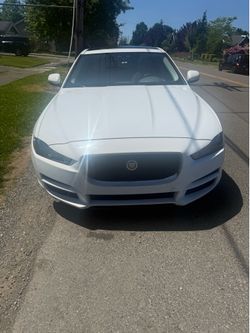 2017 Jaguar XE