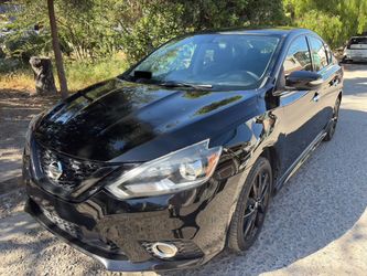 2018 Nissan Sentra Sr midnight edition