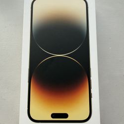 iPhone 14 Pro Max with Protective Screen And Cover