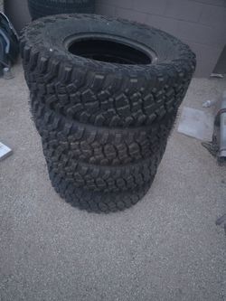 32/10/16 UTV SXS Tires Rzr Canam X3 Maverick R razer