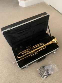 Bundy Trumpet / Bb / w/Bach Mouthpiece / w/ Hard Case - LN!