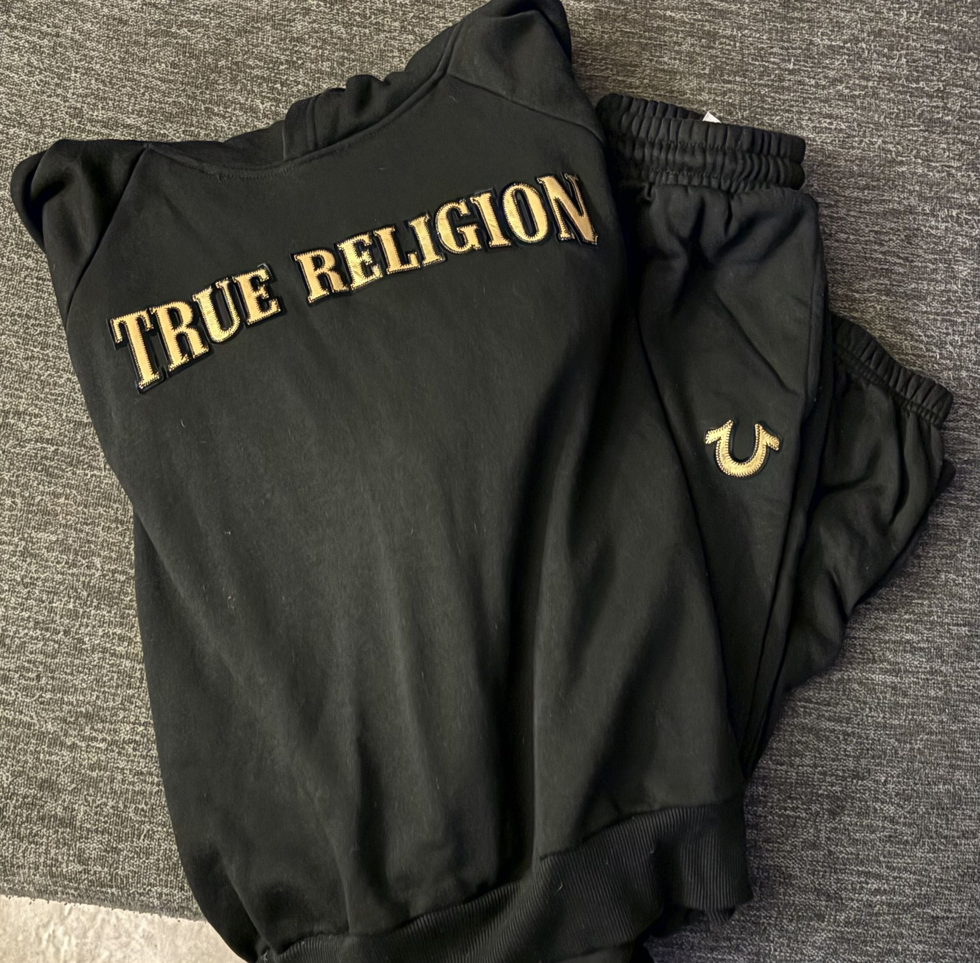 True Religion Sweat Outfit