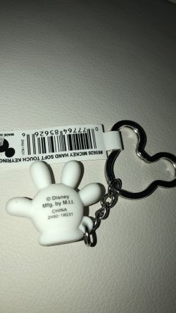 Icon Ball Key Chain - Disney - Mickey Key Ring - Mickey Hand New 85626