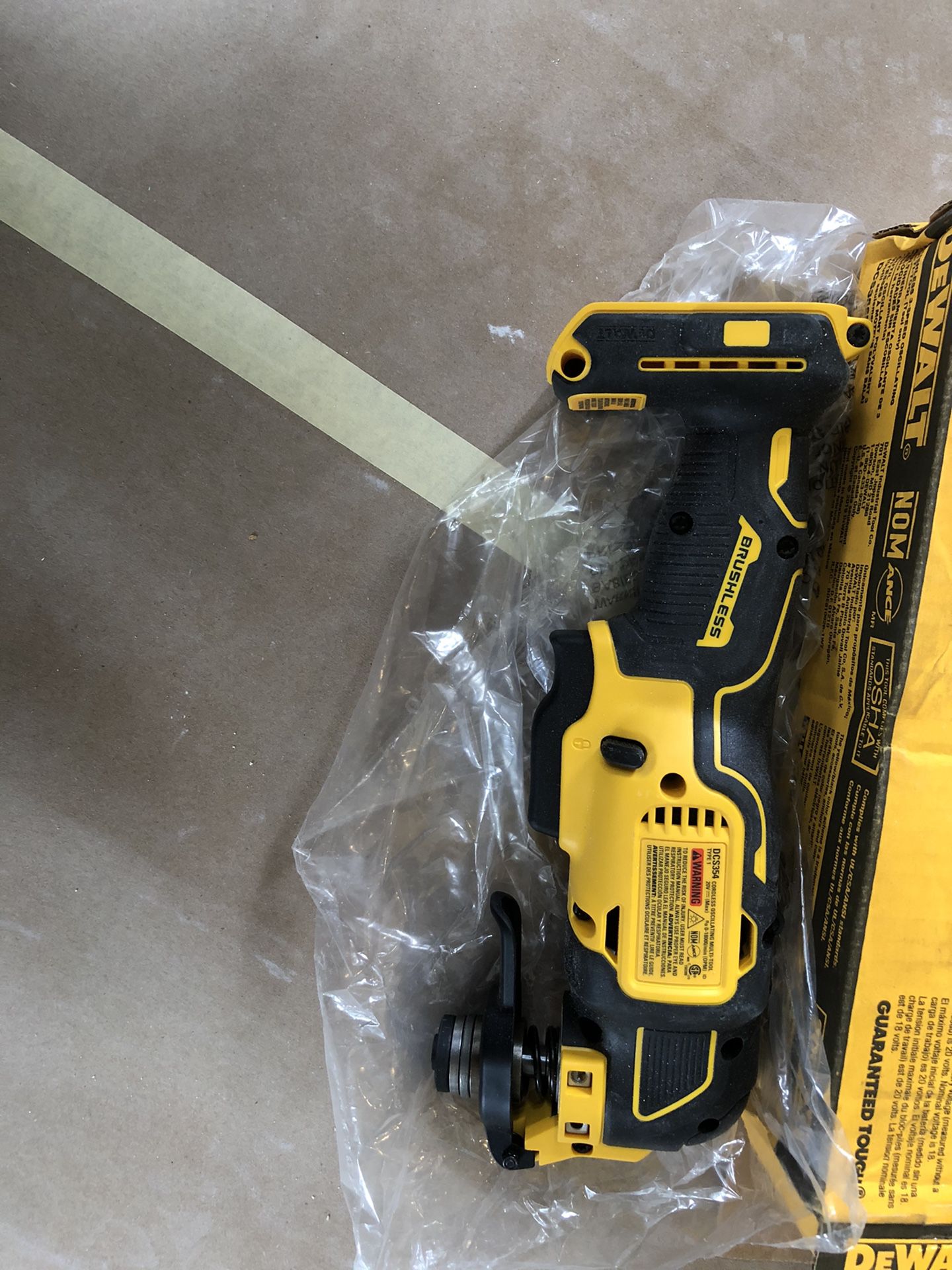 Dewalt Brushless oscillating multi tool compact(tool only)