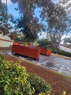 Roll off Container