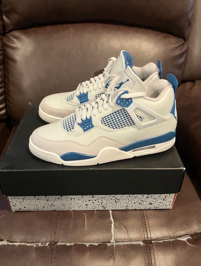 Nike Air Jordan 4 Retro Military Blue Size 11