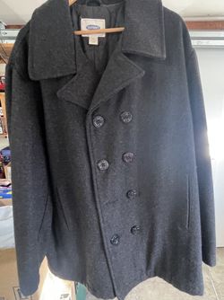 Old Navy peacoat ( Size Xl ) In Good Condition, It’s just Missing a Button ( Price $10 )