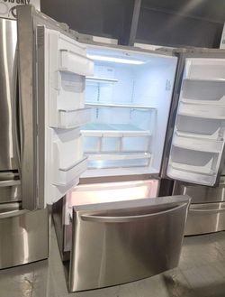 LG French Door Stainless Steel Fridge
