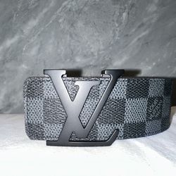Louis Vuitton Belt Fits 32”-36” NEW