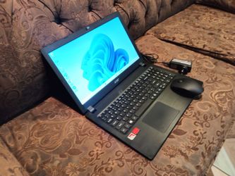 Laptop Acer aspire -A15-21-AMD-A9-good for stud-ents.