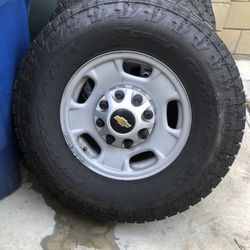 Chevy Silverado C2500 HD 17” Rims $300
