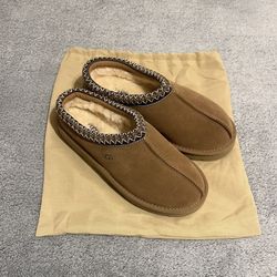 Uggs Tasman Chestnut Size 8 In Women’s