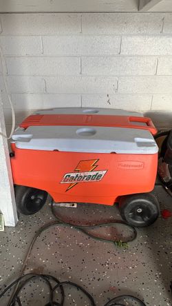 Gatorade cooler