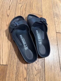 Birkenstock sandal women size 37