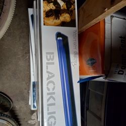 18 Inch Black Light