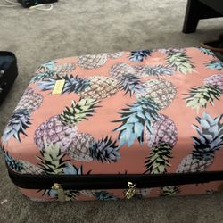 Jessica Simpson Carry On