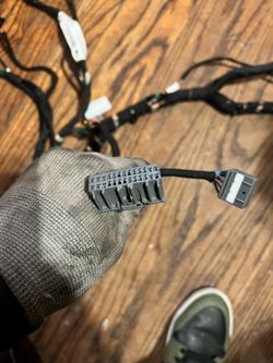 2010 hemi wire harness 6.1 liter