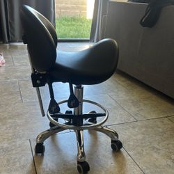 Saddle Chair