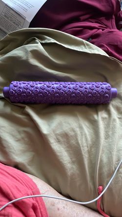 Embossing rolling pin
