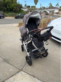 Uppababy Vista V2 - 2023 dual stroller