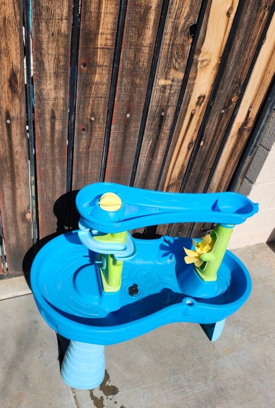 Kids Water Play Table