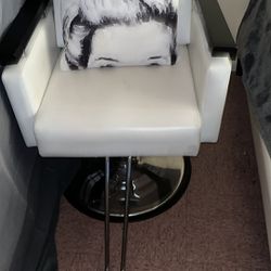 Hair Cut Chair 