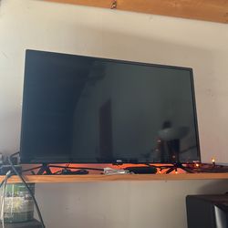 32” Roku Onn Tv + Remote