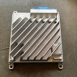 2024 Mercedes Benz Gle300 amplifier
