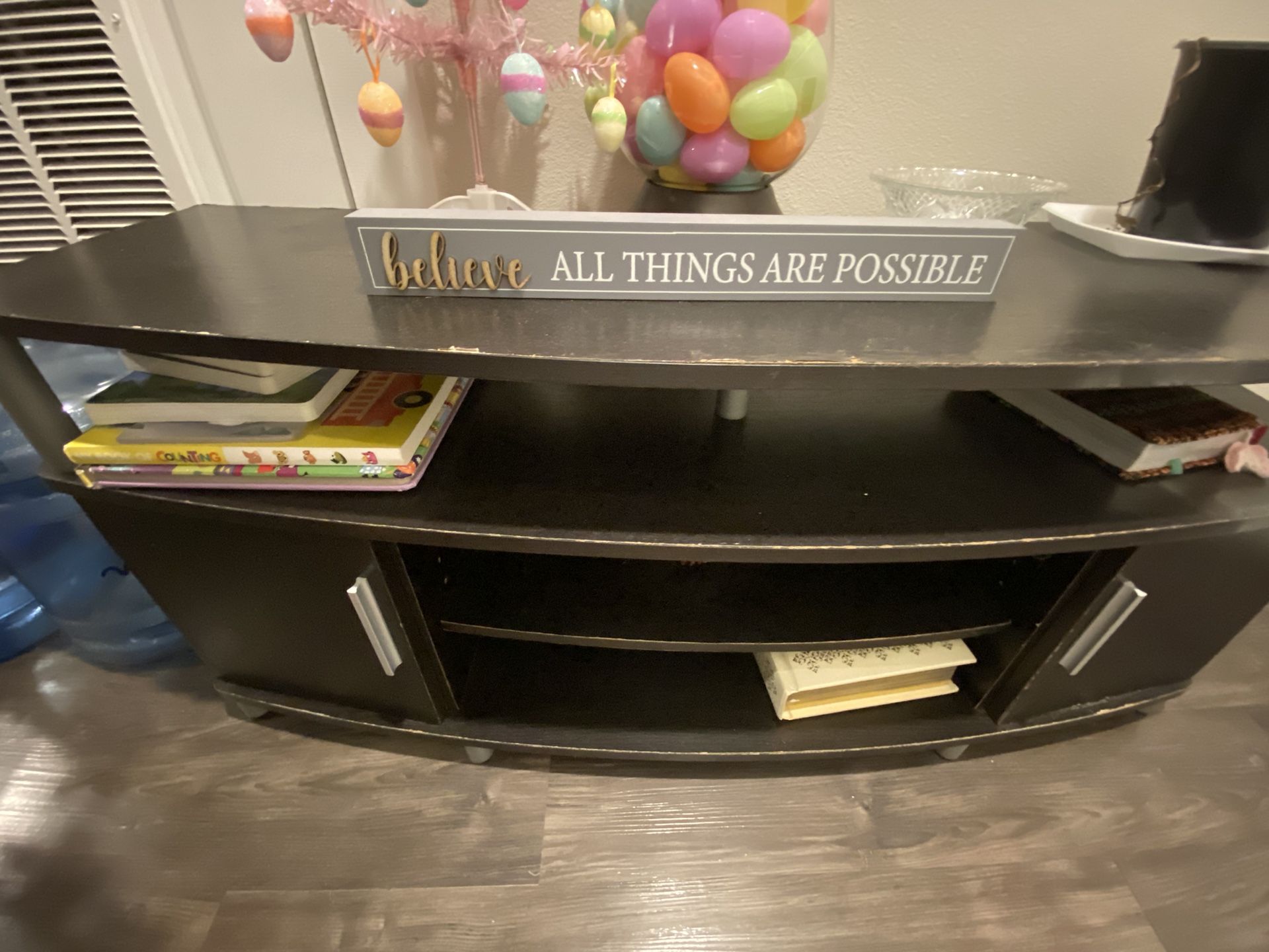 42 Inch TV Entertainment Center