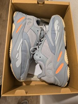 Adidas Yeezy Boost 700 “Inertia” Preowned Size 10