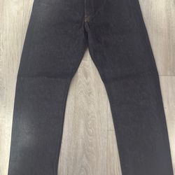 Brand new 501 size W33 L 32