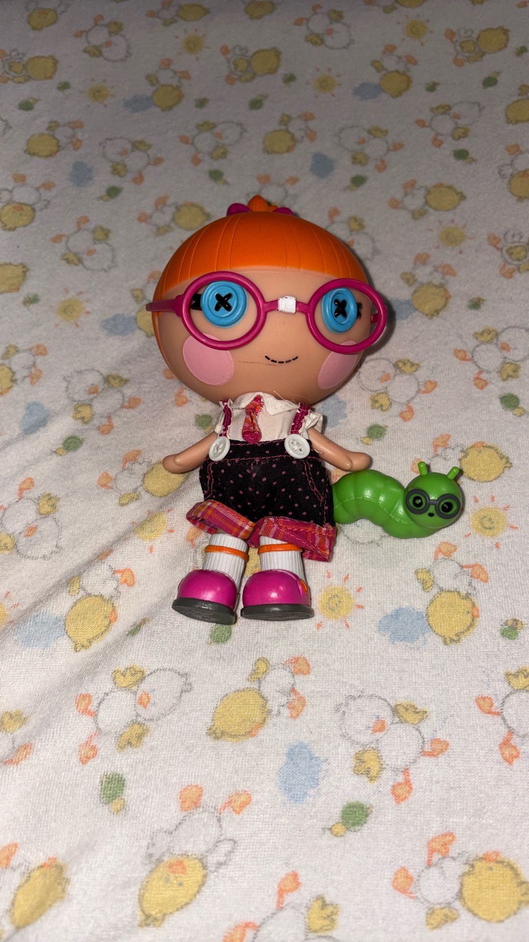 Lalaloopsy doll Littles reads a lot