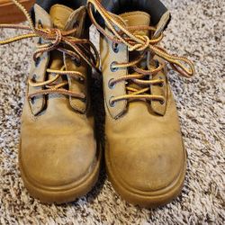  Boy Hiking Boots