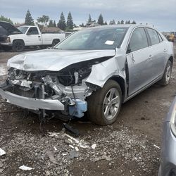 2016 Chevy Malibu Part Out 0220