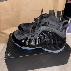 Nike Air Foamposite One Carbon Fiber Size 8.5