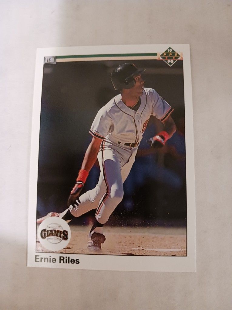 Ernie Riles Card