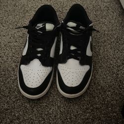 Nike panda dunks Size 7 kids