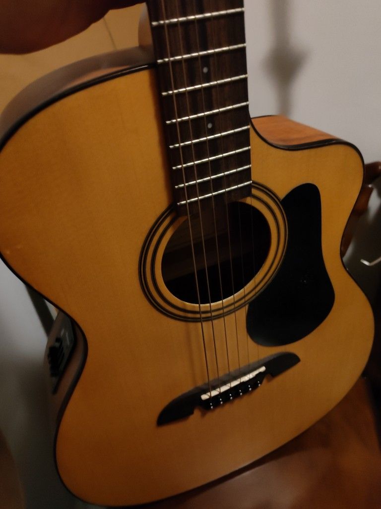 Alvarez Acoustic Electric Cutaway guitar