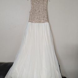 Long Gown With Sequins 