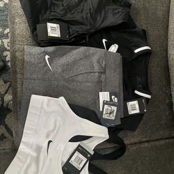 Women’s nike gear New xs small