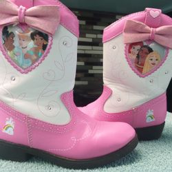 Girls Boots!!
